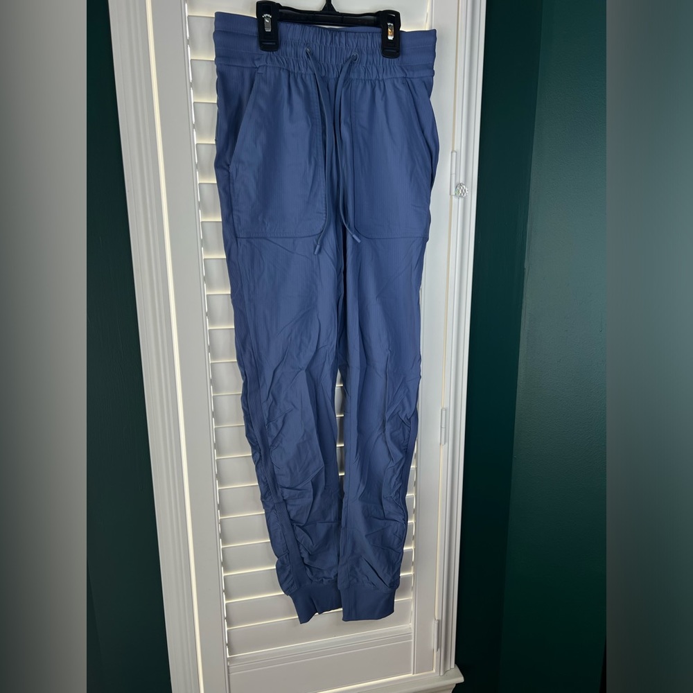 Lululemon joggers